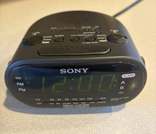 Sony dream machine - dream, icf-c318